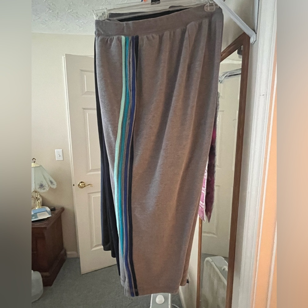 Women’s plus size Capri